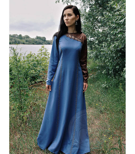 Viking Women's Attire, Medieval Viking Ladies Costumes