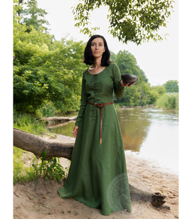 Early Medieval linen underdress with split neckline and two wedges