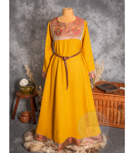 Linen rich dress with red-yellow natural silk brocade hems