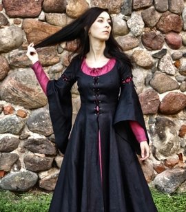 MORGAINE - a satin cotton overdress with wide laced sleeves