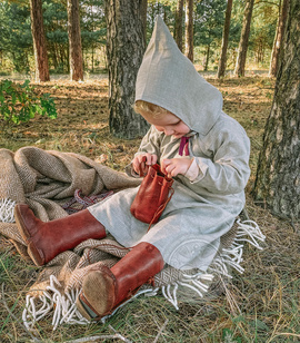 Linen bonnet/cap with from Jorvik for children