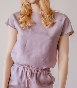 Short-sleeved linen blouse in pajama style