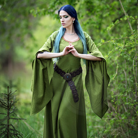 CELTIC FOREST - laced fantasy dress with wide sleeves made of a mix of linen and viscose