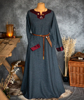 Viking woolen dress trimmed with natural silk